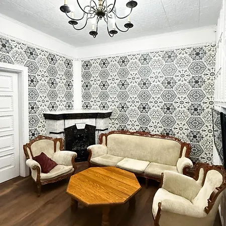 アパート Teodora リヴィウ